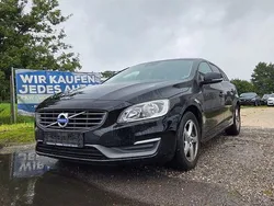Gebraucht 2014 Volvo V60 Business Edition Kombi | 9.900 € (Etwas zu teuer)