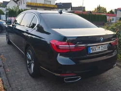 Schwarz Gebraucht 2016 BMW 740L Limousine | 35.000 €