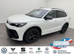 Oryxweiß perlmutteffekt Gebraucht 2024 VW Tiguan R-line SUV | 59.700 € (Teuer)
