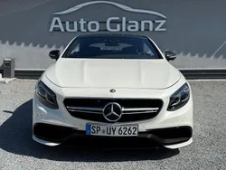 Weiß Gebraucht 2016 Mercedes S63 AMG AMG Coupé | 99.900 €