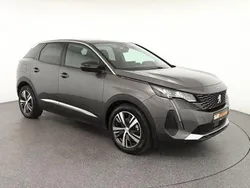 Grau Gebraucht 2022 Peugeot 3008 Allure SUV | 18.770 € (Guter Preis)