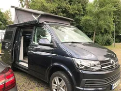 Blau Gebraucht 2019 VW T6.1 Van | 59.900 € (Etwas zu teuer)