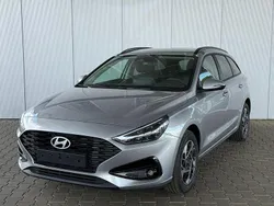 Silber Neu 2025 Hyundai i30 Comfort Kombi | 21.989 € (Fairer Preis)