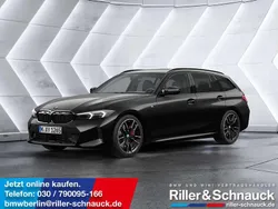 Black sapphire Neu 2025 BMW 340 Kombi | 75.990 €
