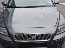 Grau Gebraucht 2004 Volvo V50 Kombi | 1.900 € (Teuer)