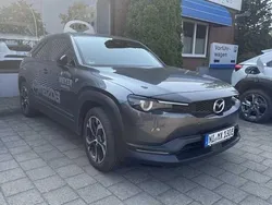 Machine gray Gebraucht 2025 Mazda MX30 Exclusive-Line SUV | 24.900 € (Superpreis)