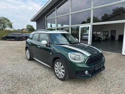 Grün Gebraucht 2017 Mini Cooper D Countryman SUV | 8.500 €