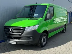 Grün Gebraucht 2020 Mercedes Sprinter Van | 22.499 €