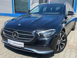 Obsidianschwarz metalliclack Gebraucht 2022 Mercedes E300 Kombi | 27.450 € (Fairer Preis)