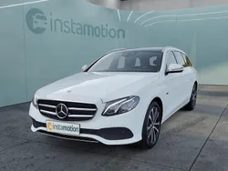 Weiß Gebraucht 2020 Mercedes E300 Kombi | 27.749 € (Guter Preis)
