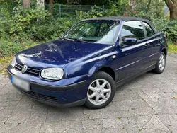 Blau Gebraucht 1999 VW Golf Cabriolet Highline Cabrio | 2.100 € (Fairer Preis)