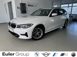 Weiss Gebraucht 2022 BMW 318 Sport Line Kombi | 28.888 € (Guter Preis)