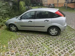 Gebraucht 2002 Ford Focus Ghia Limousine | 1.600 € (Fairer Preis)