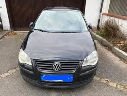 Schwarz Gebraucht 2006 VW Polo Comfortline Kleinwagen | 800 € (Guter Preis)