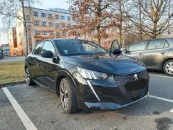 Schwarz Gebraucht 2020 Peugeot 208 Allure Kleinwagen | 15.300 € (Guter Preis)