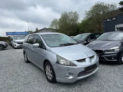 Silber Gebraucht 2005 Mitsubishi Grandis Intense Van / Kleinbus | 1.950 € (Fairer Preis)