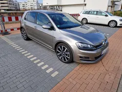 Braun Gebraucht 2015 VW Golf VII Edition Kombi | 19.500 €