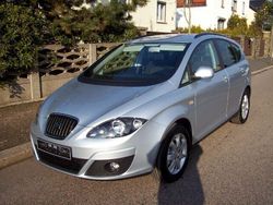 Silber metallic Gebraucht 2010 Seat Altea XL Van / Kleinbus | 14.999 €