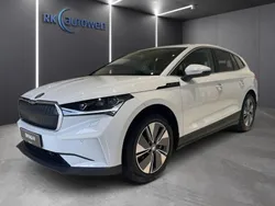 Weiss Gebraucht 2021 Skoda Enyaq iV Loft SUV | 37.980 € (Fairer Preis)