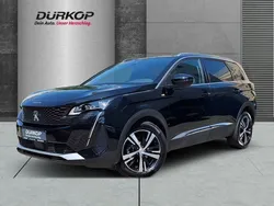 Lackierung schwarz perla nera/ Gebraucht 2024 Peugeot 5008 GT Van / Kleinbus | 31.880 € (Superpreis)