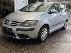 Silber Gebraucht 2006 VW Golf Plus Comfortline Van / Kleinbus | 2.750 € (Fairer Preis)