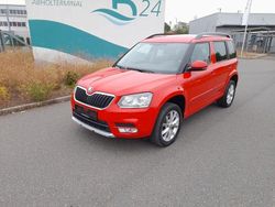 Rot Gebraucht 2015 Skoda Yeti Elegance SUV | 7.990 €