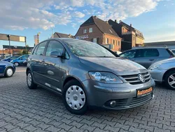 Grau Gebraucht 2006 VW Golf Plus Goal Van / Kleinbus | 5.750 € (Teuer)