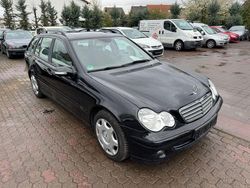Schwarz Gebraucht 2005 Mercedes C180 Limousine | 1.250 € (Superpreis)