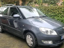 Andere außenfarben Gebraucht 2011 Skoda Fabia Kombi | 3.900 € (Fairer Preis)