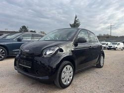 Schwarz Gebraucht 2020 Smart ForFour Electric Drive Limousine | 9.290 € (Fairer Preis)