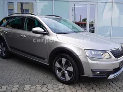 Beige Gebraucht 2015 Skoda Octavia Scout 4x4 Kombi | 10.790 € (Fairer Preis)