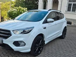 Weiß Gebraucht 2018 Ford Kuga ST-Line SUV | 13.500 € (Fairer Preis)