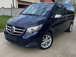 Blau Gebraucht 2015 Mercedes V220 Van / Kleinbus | 18.300 €