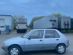 Peugeot 205