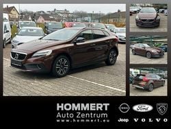 Rich java (metallic) Gebraucht 2016 Volvo V40 CC Momentum Kombi | 7.900 € (Guter Preis)