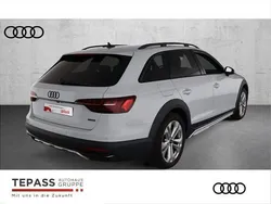 Gletscherweiß metallic Gebraucht 2024 Audi A4 Allroad Ambiente Kombi | 62.480 €