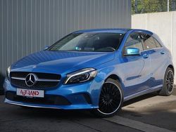 Blau Gebraucht 2016 Mercedes A180 Urban Limousine | 17.990 € (Teuer)