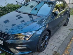 Grau Gebraucht 2020 Seat Leon FR Kombi | 16.400 € (Guter Preis)