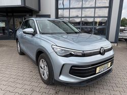 Oyster silver metallic Gebraucht 2024 VW Tiguan Life SUV | 33.290 € (Guter Preis)