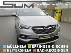 Silber (kontrast grau/quarz silber) Gebraucht 2020 Opel Grandland X SUV | 29.990 €
