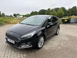 Schwarz Gebraucht 2018 Ford S-MAX Vignale Van / Kleinbus | 15.900 € (Guter Preis)