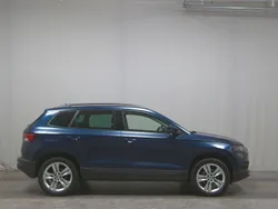 Blau Gebraucht 2022 Skoda Karoq Style SUV | 19.480 €