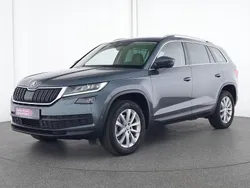 Quarz grau Gebraucht 2021 Skoda Kodiaq Style SUV | 34.966 € (Guter Preis)
