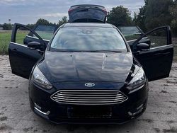 Schwarz Gebraucht 2015 Ford Focus Kombi | 9.600 € (Fairer Preis)