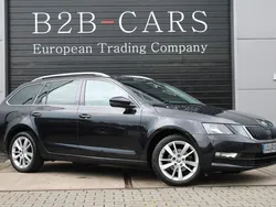 Schwarz Gebraucht 2019 Skoda Octavia Ambition Kombi | 9.900 € (Guter Preis)
