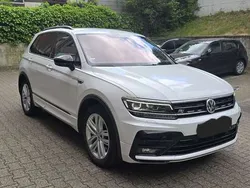 Weiß Gebraucht 2018 VW Tiguan Highline SUV | 35.000 €