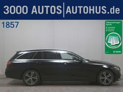 Schwarz unilack Gebraucht 2021 Mercedes E220 Avantgarde Kombi | 28.780 € (Guter Preis)