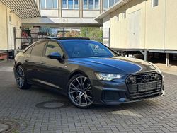 Grau Gebraucht 2019 Audi 50 S-Line Kleinwagen | 31.499 €