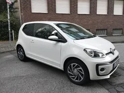 Weiß Gebraucht 2017 VW up! Sound Kleinwagen | 6.500 € (Guter Preis)