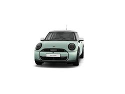 Gebraucht 2024 Mini Cooper Kleinwagen | 34.130 € (Teuer)